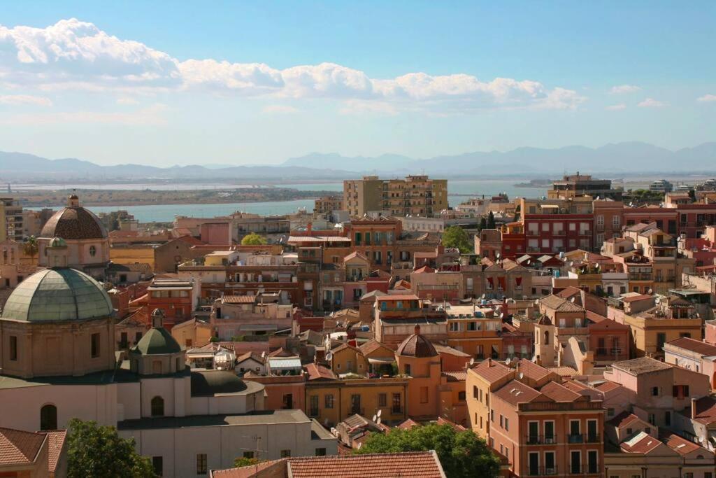 Monfalcone City Room Rental Apartment 칼리아리 외부 사진
