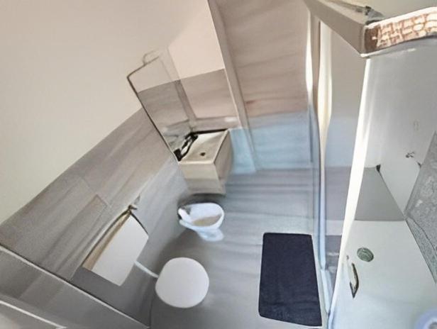 Monfalcone City Room Rental Apartment 칼리아리 외부 사진